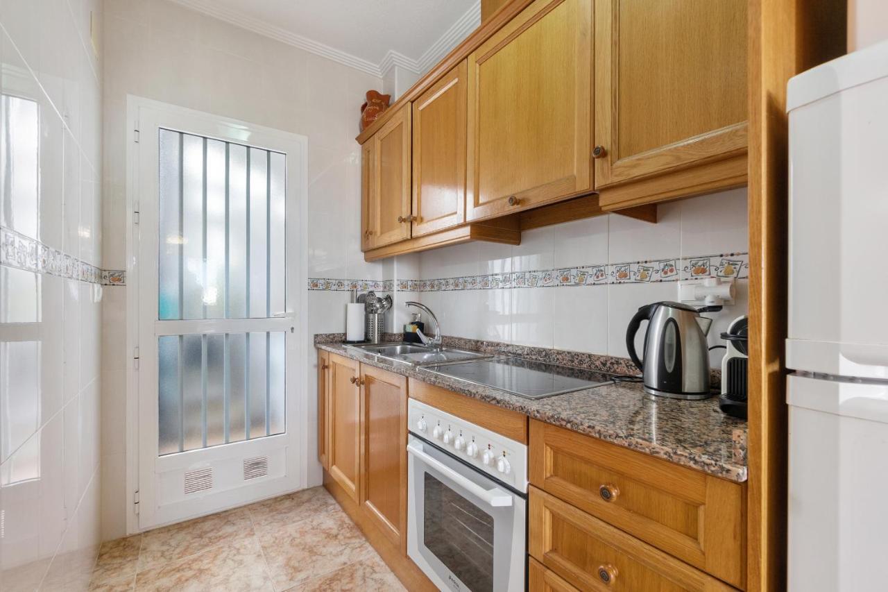 Cb Living - Homely Apartment Cinuelica, Punta Prima Dehesa de Campoamor  Εξωτερικό φωτογραφία