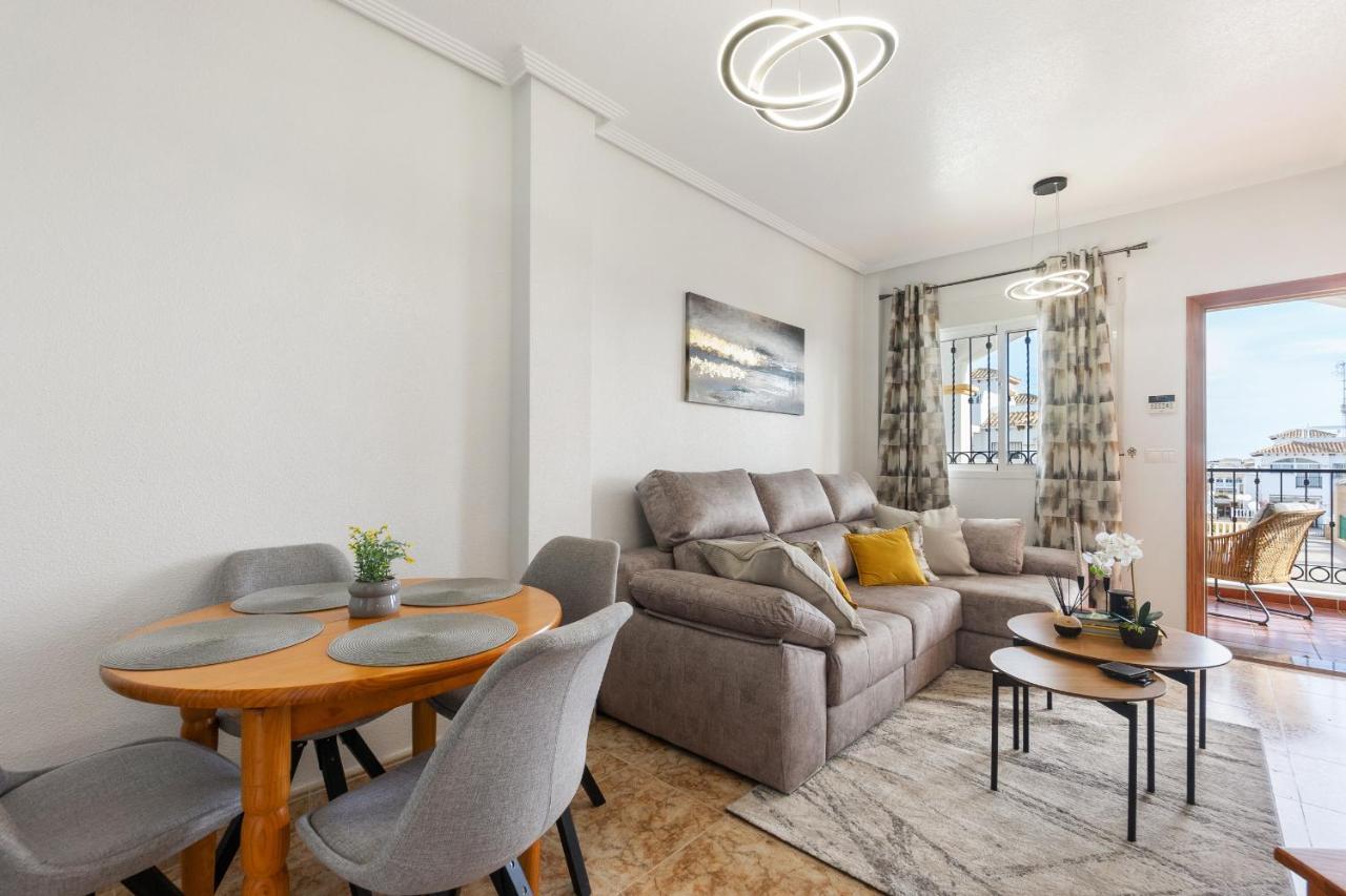 Cb Living - Homely Apartment Cinuelica, Punta Prima Dehesa de Campoamor  Εξωτερικό φωτογραφία