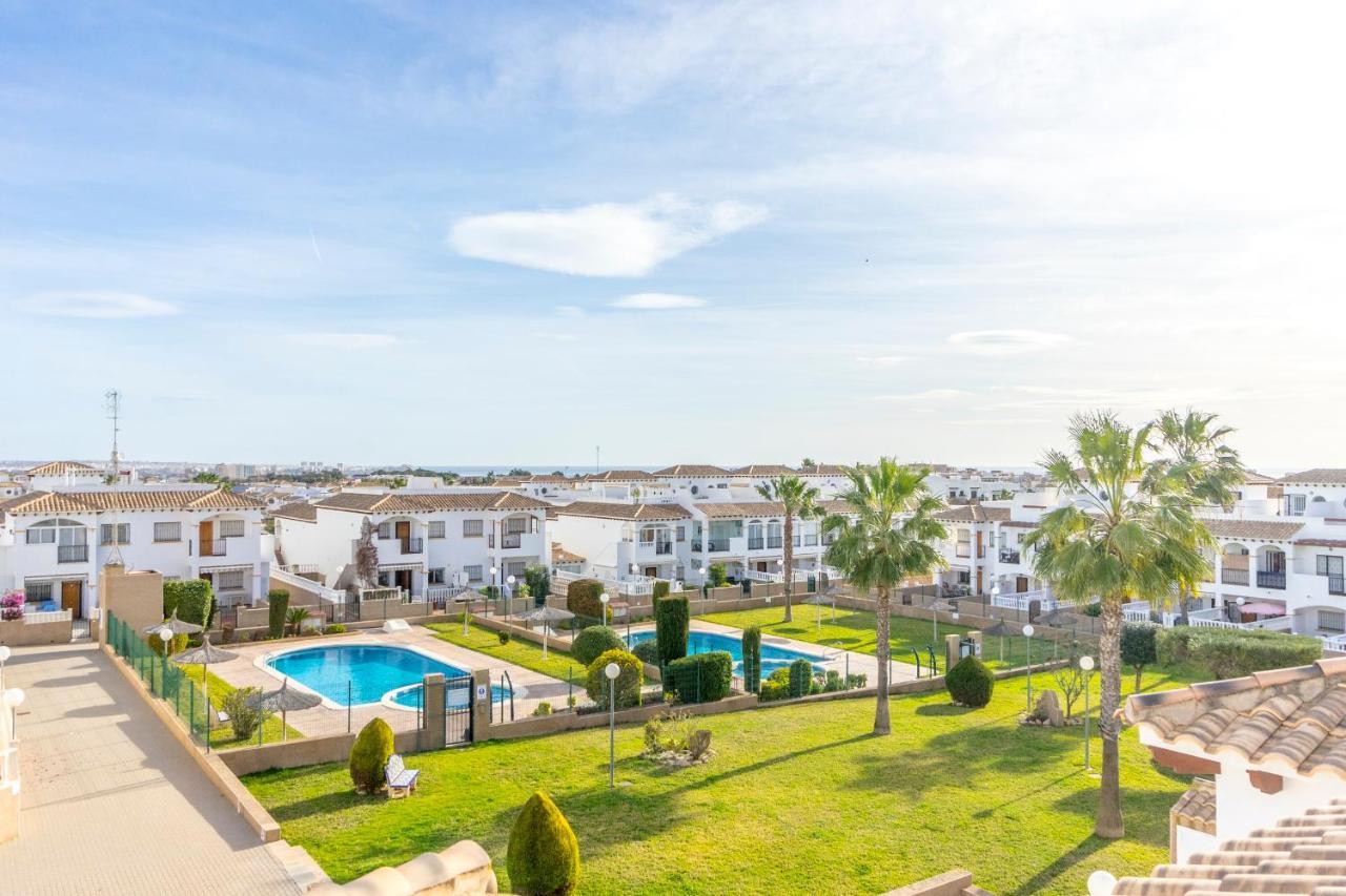 Cb Living - Homely Apartment Cinuelica, Punta Prima Dehesa de Campoamor  Εξωτερικό φωτογραφία