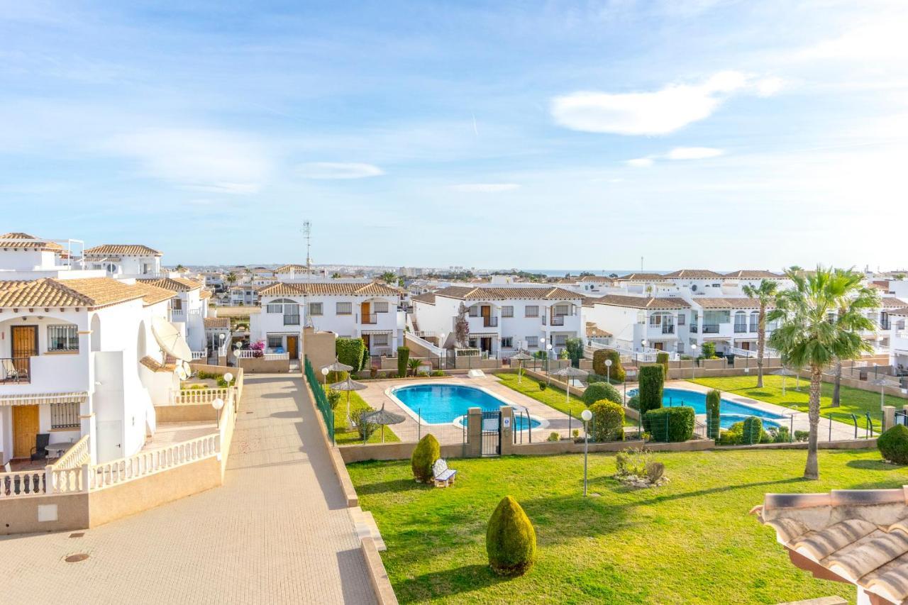 Cb Living - Homely Apartment Cinuelica, Punta Prima Dehesa de Campoamor  Εξωτερικό φωτογραφία