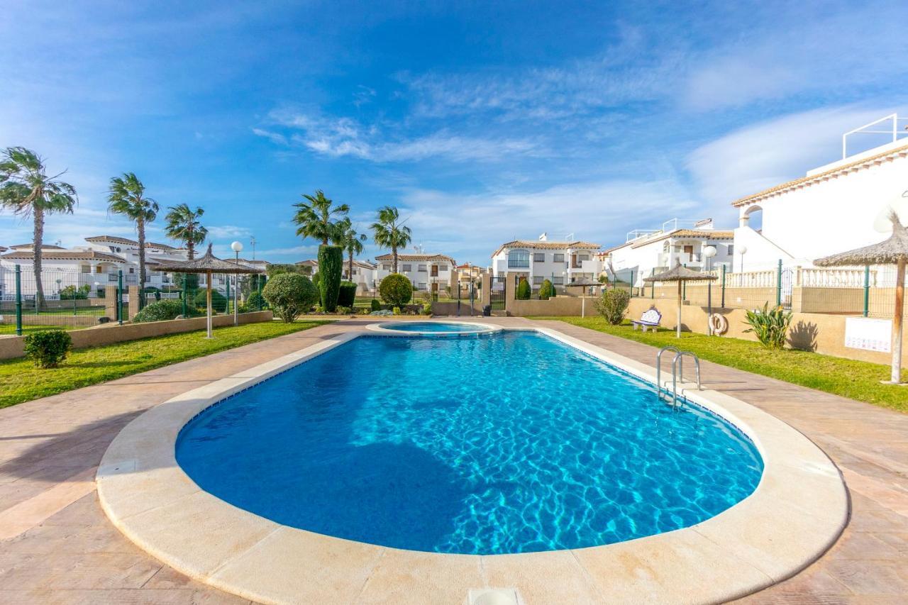 Cb Living - Homely Apartment Cinuelica, Punta Prima Dehesa de Campoamor  Εξωτερικό φωτογραφία